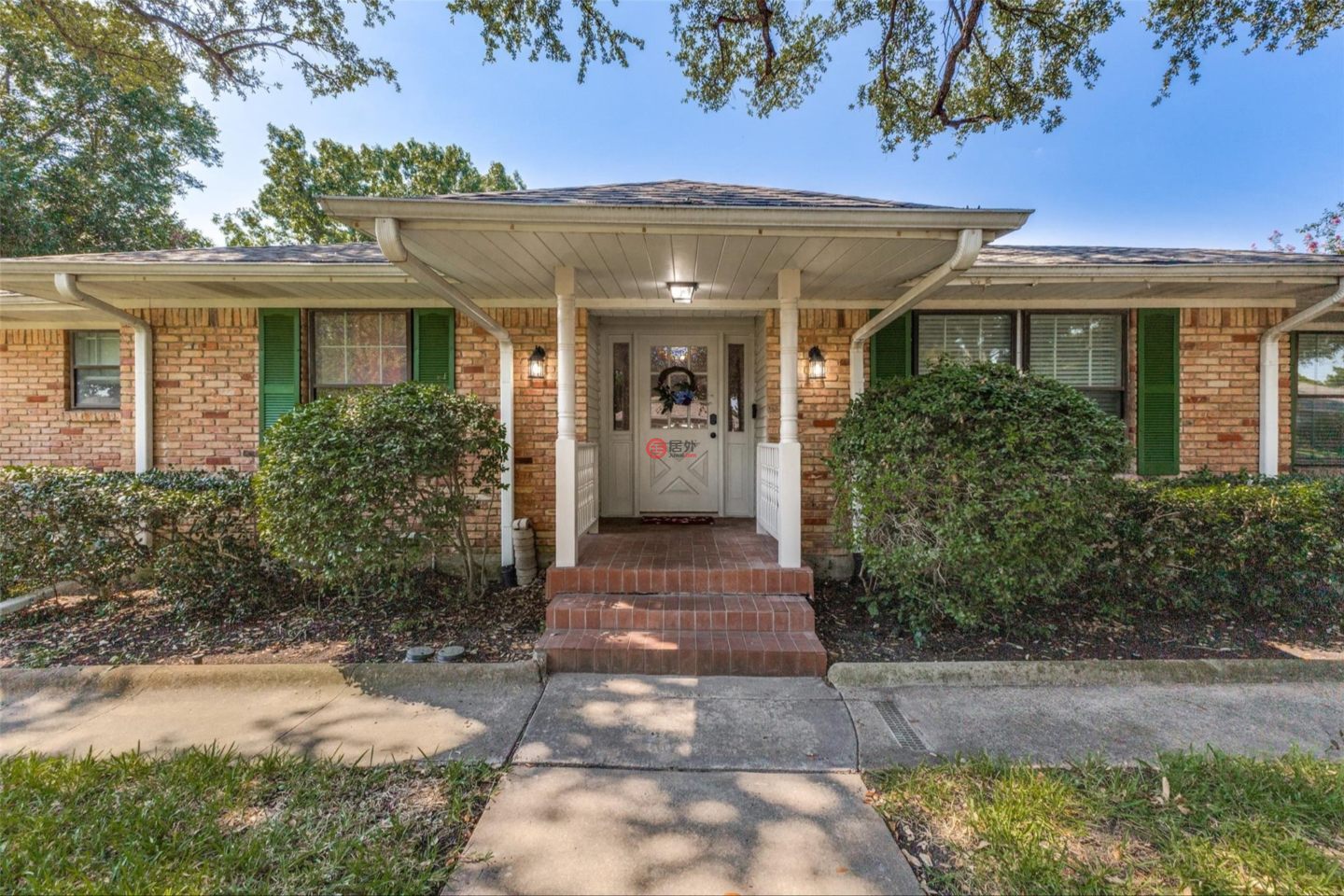 美国德克萨斯州普莱诺的独栋别墅,14th Pl,编号78496365