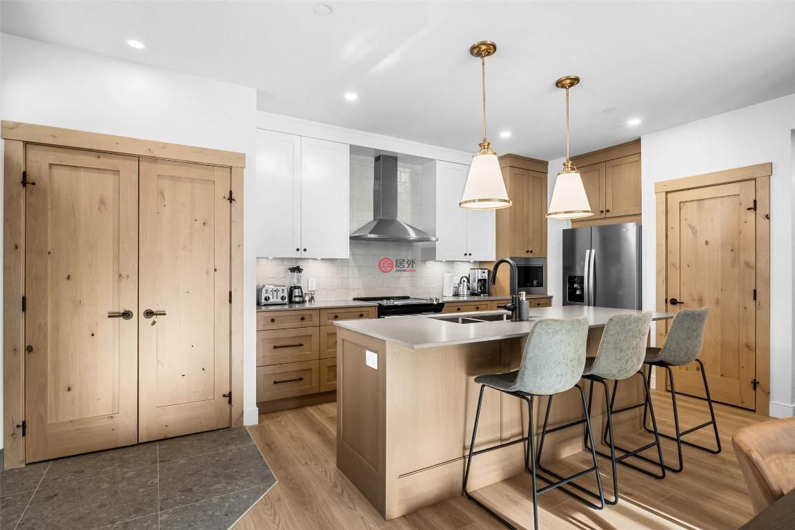 加拿大不列颠哥伦比亚省Sun Peaks的公寓，7005 MCGILLIVRAY LAKE，编号75530104