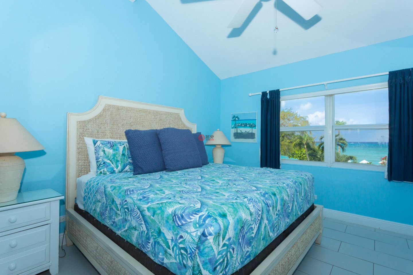 开曼群岛Seven Mile Beach的公寓，Harbour Heights 44，编号78075295