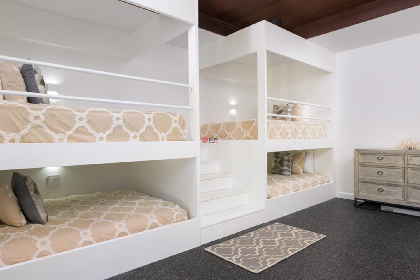 特克斯與凱科斯群島的独栋别墅，Azimuth Villa 10 Kelly Isle Canal Front，编号78163127