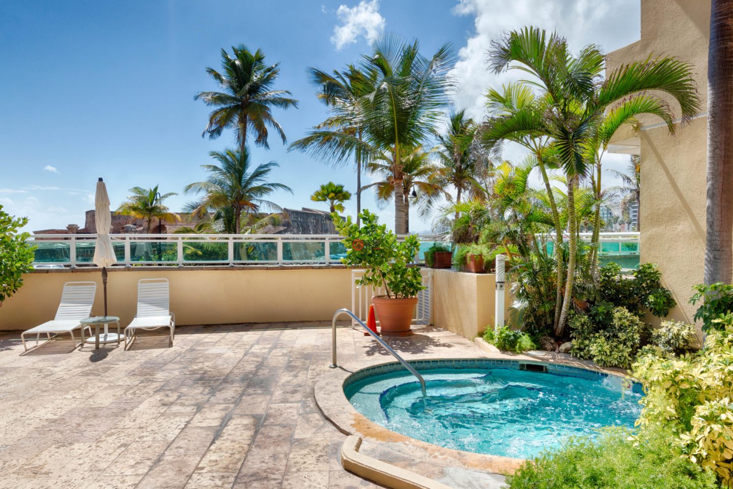 波多黎各Puerto RicoSan Juan的公寓，1 Los Rosales St. Apt. 7222-7223，编号76545346