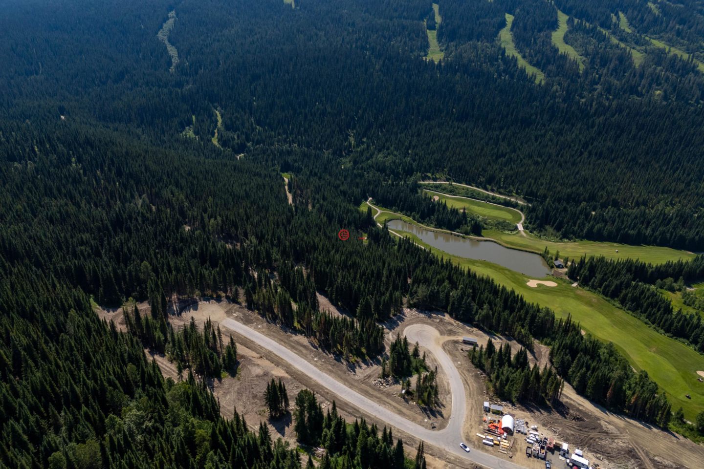 加拿大不列颠哥伦比亚省Sun Peaks的公寓,LOT 4 MCGILLIVRAY LAKE,编号75526920