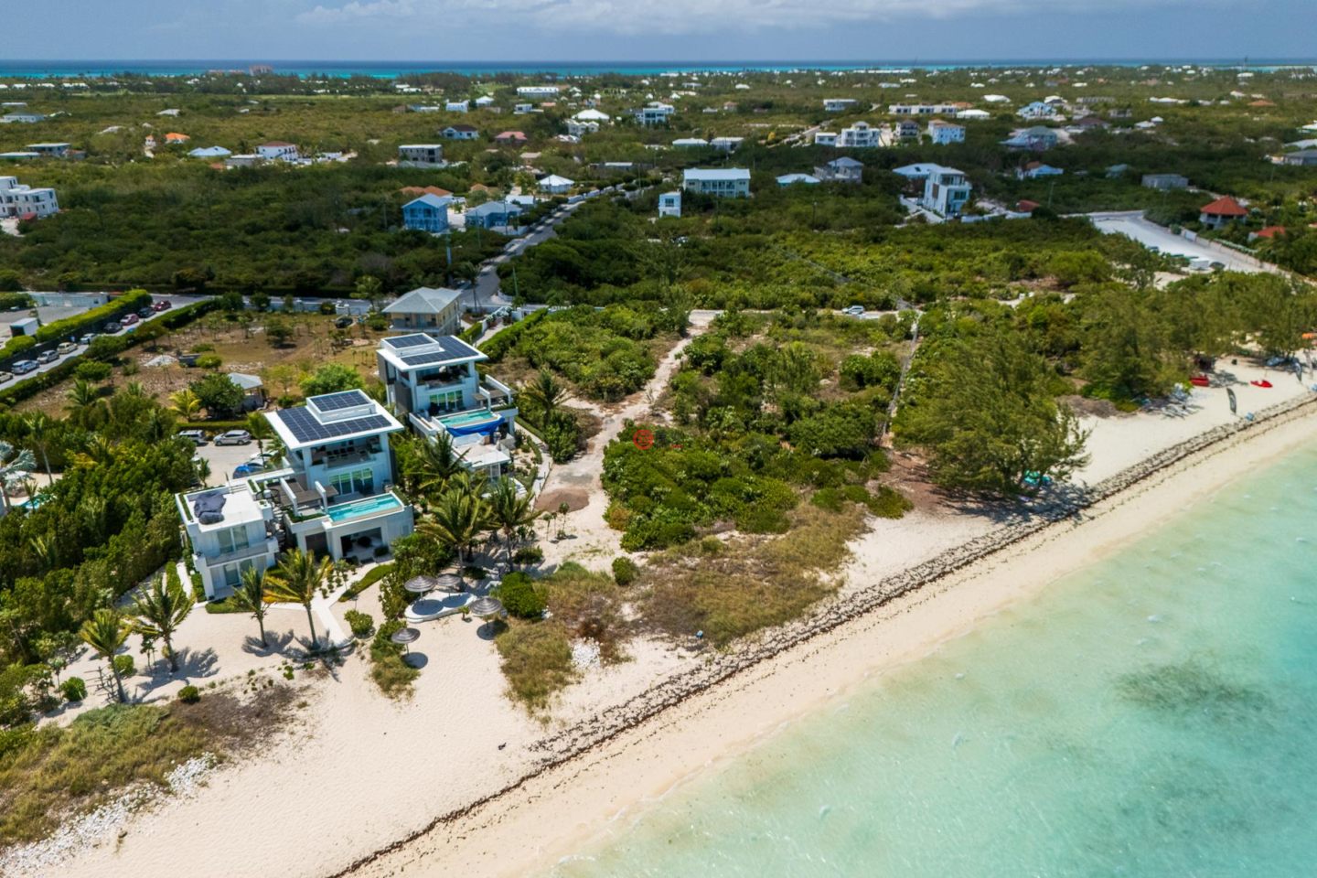 特克斯與凱科斯群島的住宅用地，Beach Front Land Long Bay Hills，编号78100327