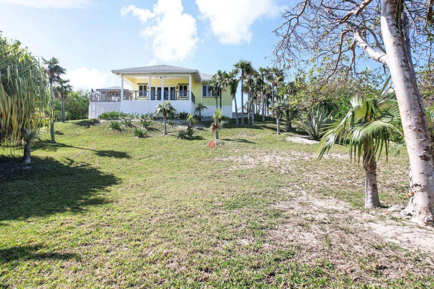 巴哈马Governors Harbour的住宅用地，Beachfront Home & Lot，编号78496141