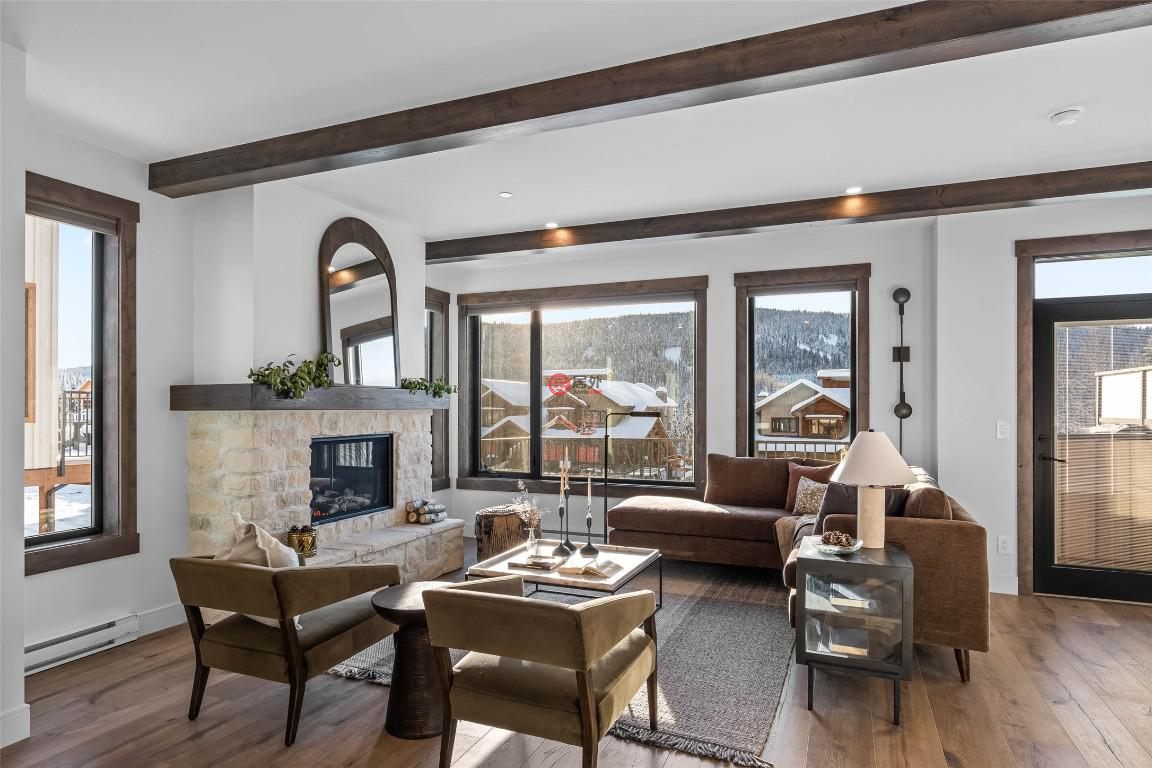 加拿大不列颠哥伦比亚省Sun Peaks的联排别墅，7000 MCGILLIVRAY LAKE，编号75527447