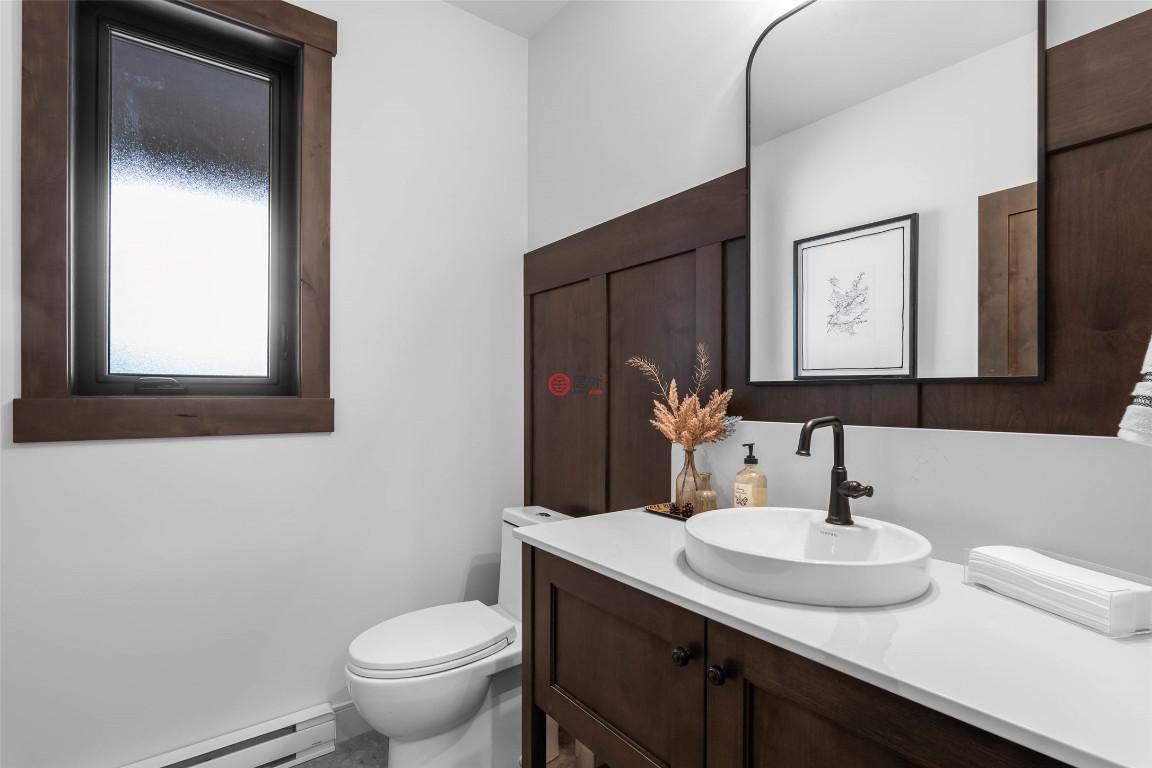 加拿大不列颠哥伦比亚省Sun Peaks的联排别墅，7000 MCGILLIVRAY LAKE，编号75527447