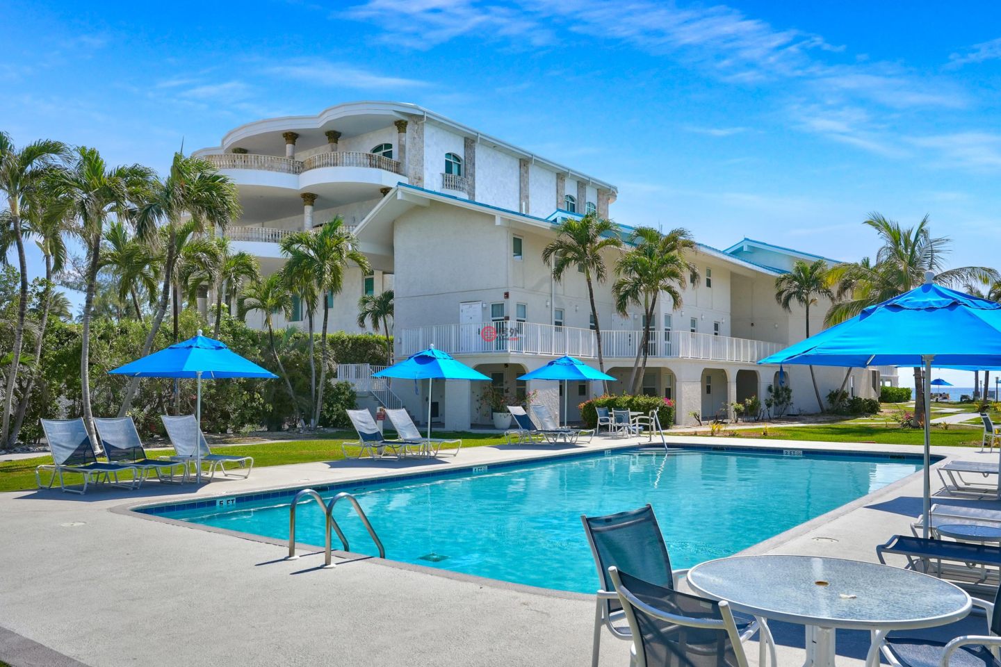 开曼群岛Seven Mile Beach的公寓，West Bay Rd. Cayman Reef Resort #30，编号78495907