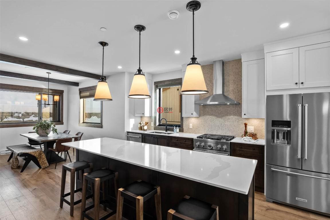 加拿大不列颠哥伦比亚省Sun Peaks的联排别墅，7000 MCGILLIVRAY LAKE，编号75524129