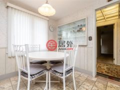 美国俄亥俄州比奇伍德的独栋别墅，24335 Fairmount Boulevard，编号78449966
