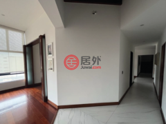 居外网在售秘鲁4卧2卫的公寓总占地469平方米USD 1,289,000