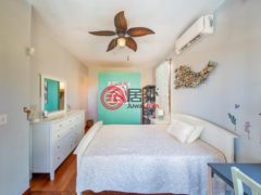 洪都拉斯海湾群岛Roatán的独栋别墅，Ocean View 5 BR Island Style Cottage Flamingo House，编号77263676