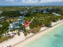 特克斯與凱科斯群島的住宅用地，Beach Front Land Long Bay Hills，编号78100327