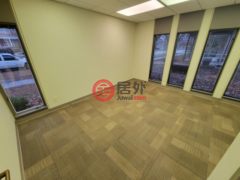 美国伊利诺伊州尚佩恩的办公室，505 W University Avenue，编号70863483