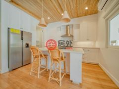 洪都拉斯海湾群岛Roatán的公寓，Oceanfront Condominium D4 Watercolors Resort 1st Floor Building D，编号76763848