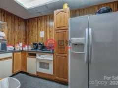 美国北卡罗莱纳州Kings Mountain的商业转让，None 301 S Battleground Avenue，编号76665455