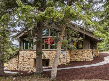 Edgar and Polly Stern’s Original Deer Valley Home