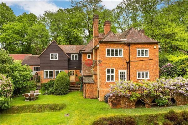 英国haslemere4卧的独栋别墅