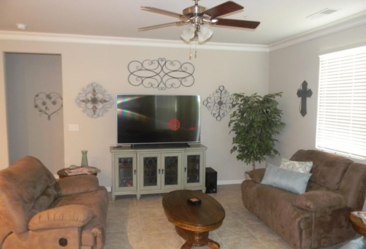 美国加州克洛维斯3卧2卫的公寓